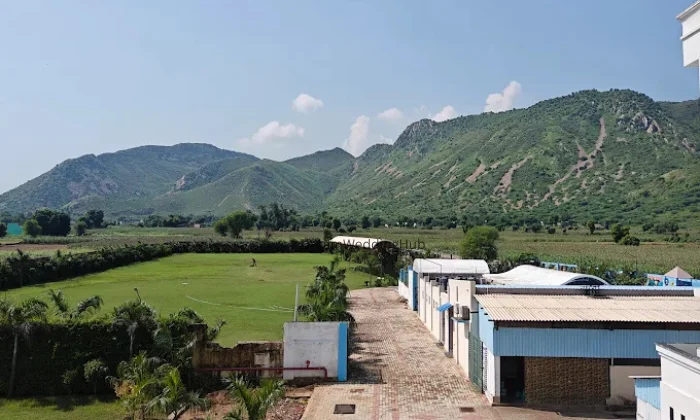 Alwar Motel & Resort